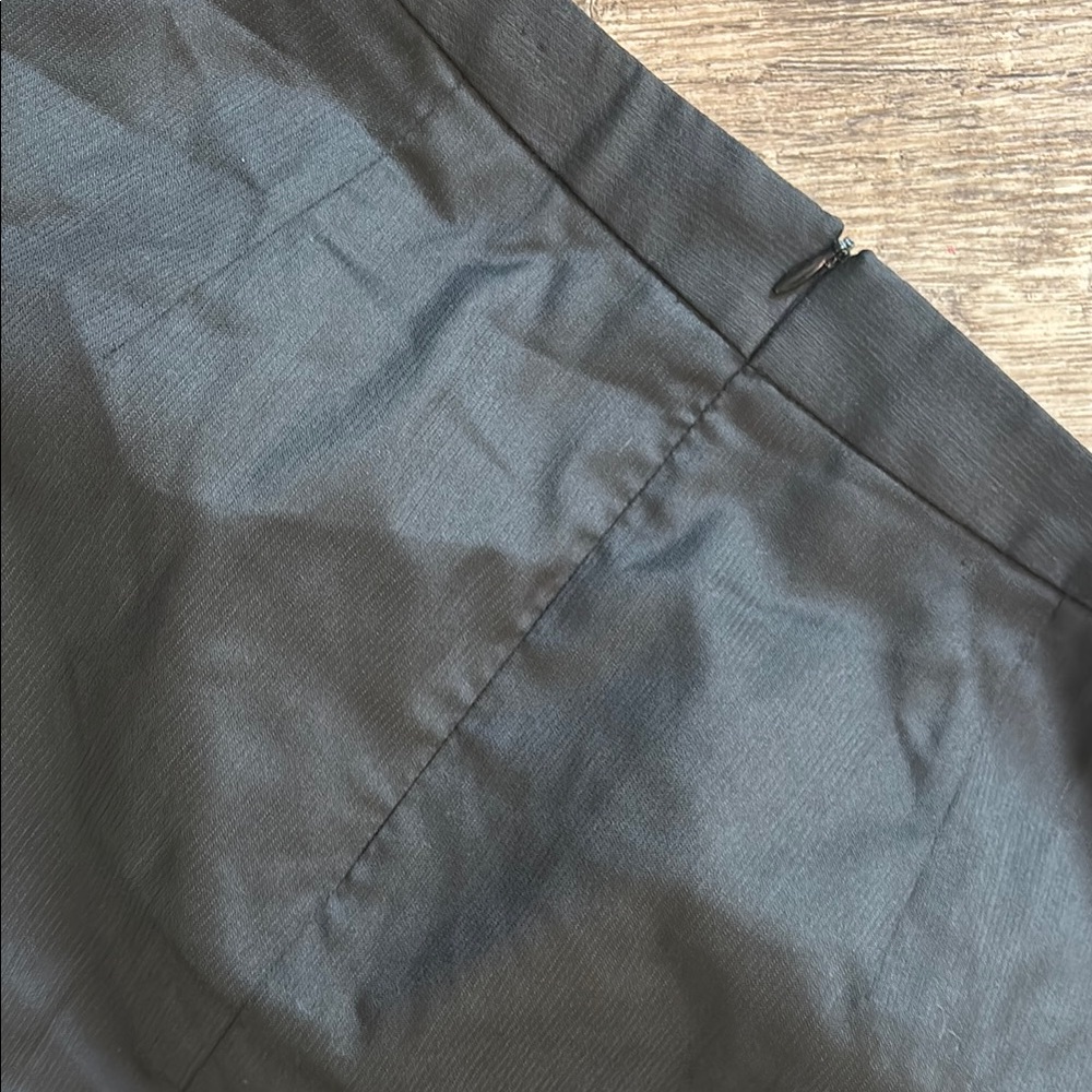 Classic Black Women's Skirt - Picture 8 of 12